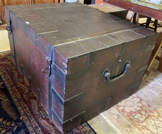 A Georgian iron-bound oak silver chest, width 117cm, depth 93cm, height 67cm